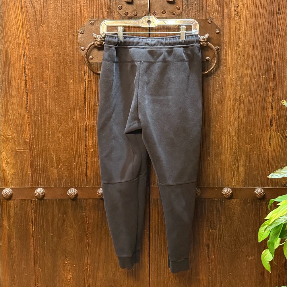 Youth Nike Tech Black Jogger Pants